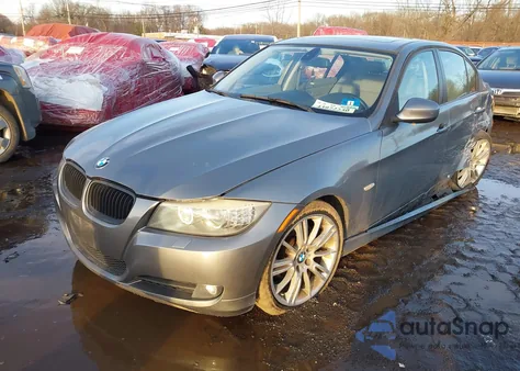 2011 BMW 328I xDrive z USA, uszkodzony, nr VIN WBAPK5G58BNN30422